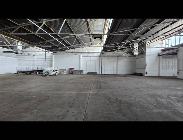 1,458M² WAREHOUSE TO LET IN ISANDO